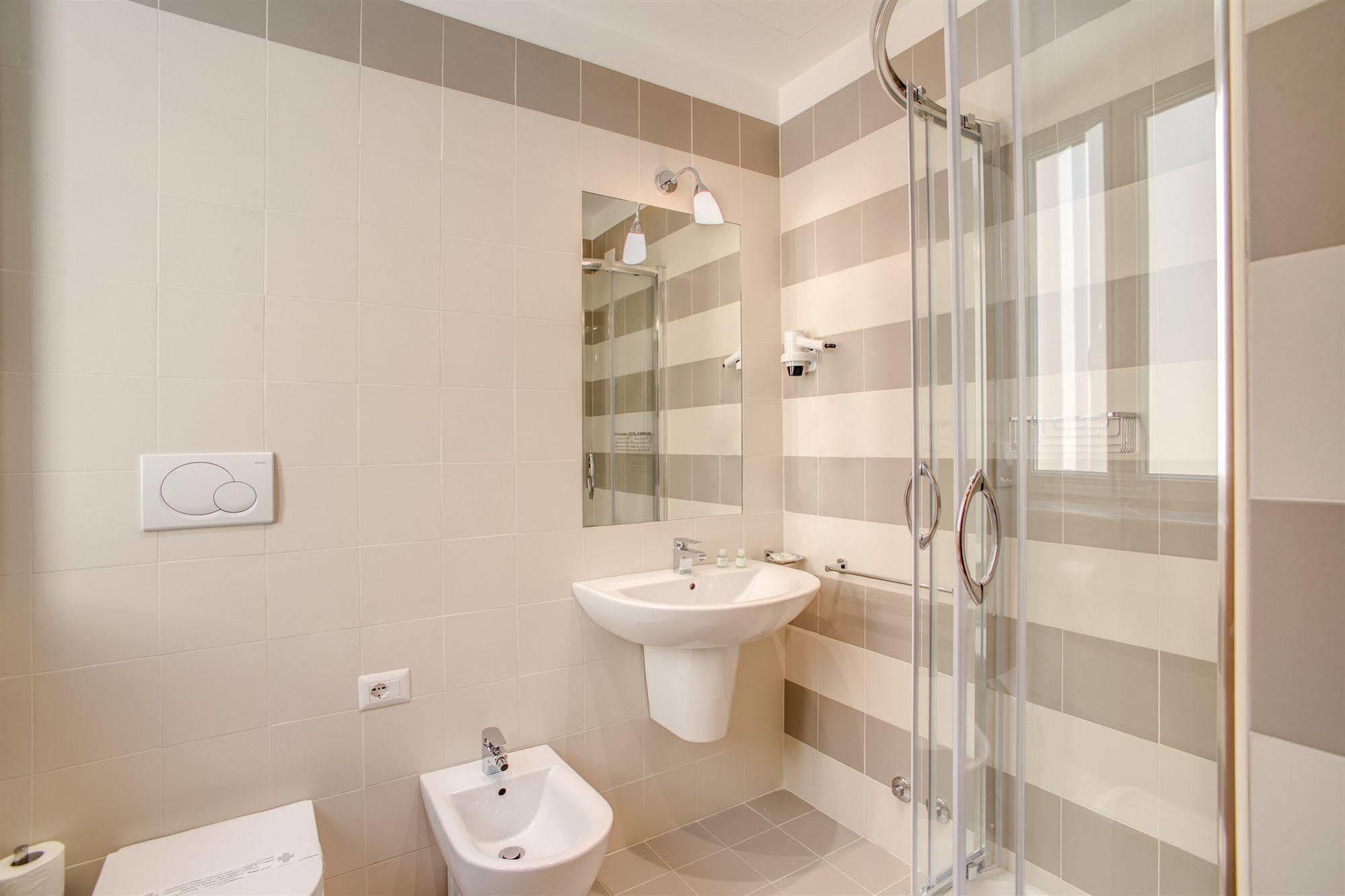 Top Floor Navona Rome Exterior photo
